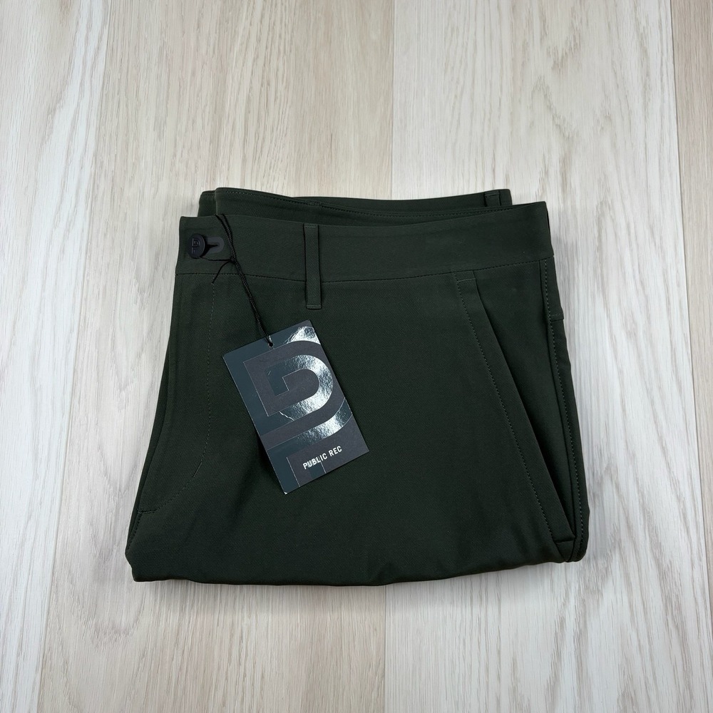 Public Rec Workday Short Olive Green Water Resistant Stretch Men Size 40 Reg NWT